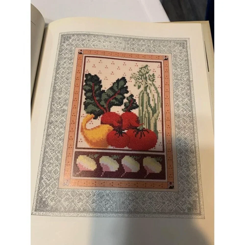 Vintage The Vanessa-Ann CollectionA Signature in Time: Contemporary Samplers to
